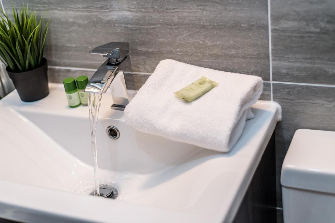 Superb Location, Lovely And Bright 2 Bed Lejlighed Liverpool Eksteriør billede